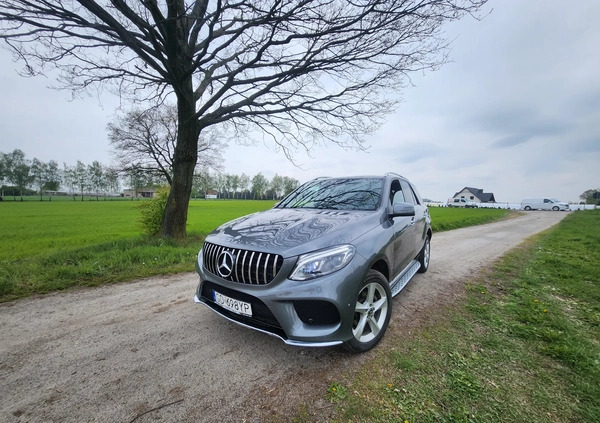 Mercedes-Benz GLE cena 114900 przebieg: 49000, rok produkcji 2017 z Polanów małe 277